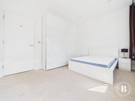2 bedroom Apartment to let in 11-15 High Street, City Centre, Sheffield, S1
