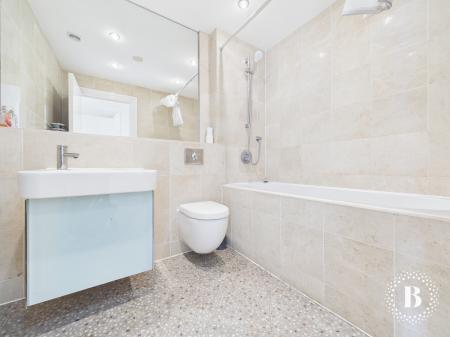 2 bedroom Apartment to let in 11-15 High Street, City Centre, Sheffield, S1
