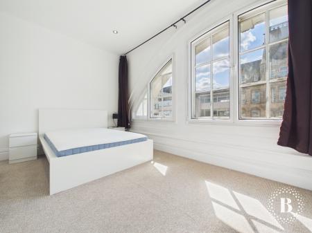 2 bedroom Apartment to let in 11-15 High Street, City Centre, Sheffield, S1