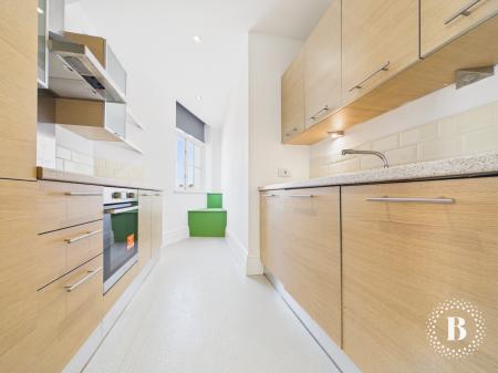 2 bedroom Apartment to let in 11-15 High Street, City Centre, Sheffield, S1