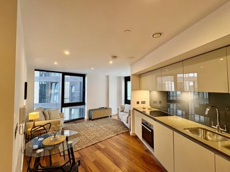 1 bedroom Apartment to let in St Pauls Square, City Centre, Sheffield, S1