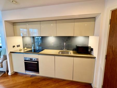 1 bedroom Apartment to let in St Pauls Square, City Centre, Sheffield, S1
