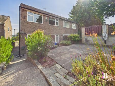3 bedroom Semi-detached house to let in Beaver Hill Road, Woodhouse, Sheffield, S13