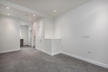 2 bedroom Terraced House to let in Gordon Road, Sharrow Vale, Sheffield, S11