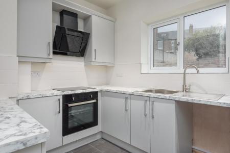 2 bedroom Terraced House to let in Gordon Road, Sharrow Vale, Sheffield, S11