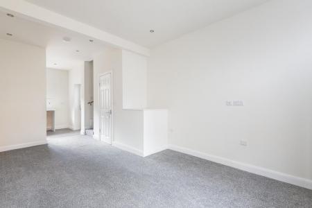 2 bedroom Terraced House to let in Gordon Road, Sharrow Vale, Sheffield, S11