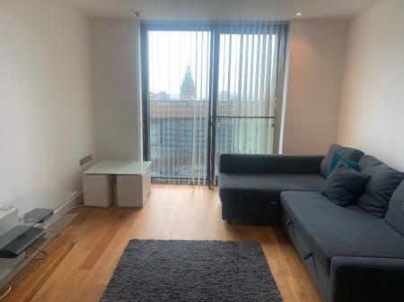 2 bedroom Apartment to let in St Pauls Square, City Centre, Sheffield, S1