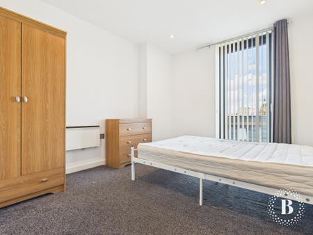 2 bedroom Apartment to let in St Pauls Square, City Centre, Sheffield, S1