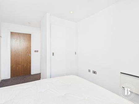 2 bedroom Apartment to let in St Pauls Square, City Centre, Sheffield, S1
