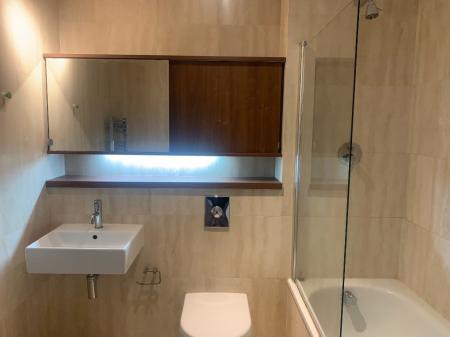 2 bedroom Apartment to let in St Pauls Square, City Centre, Sheffield, S1