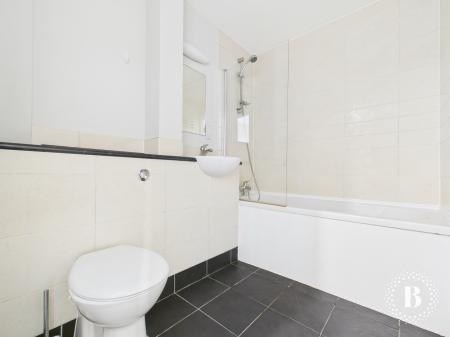 2 bedroom Apartment for sale in 3 Green Lane, Kelham Island, Sheffield, S3