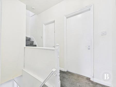 3 bedroom Terraced House for sale in Cecil Square, Sheffield, S2