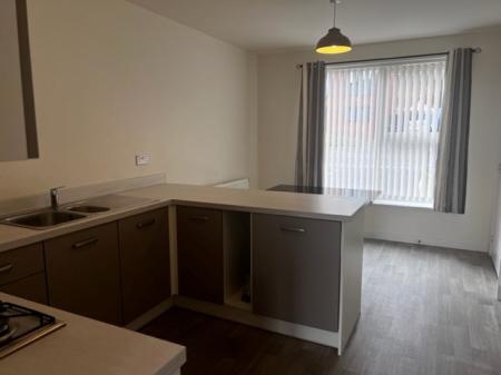 2 bedroom Semi-detached house to let in Archdale Road, Manor, Sheffield, S2