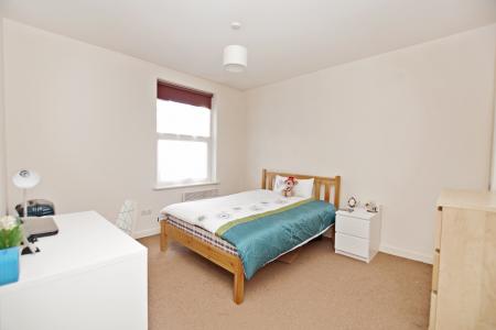 2 bedroom Ground floor flat to let in Ecclesall Road, Ecclesall Road, Sheffield, S11