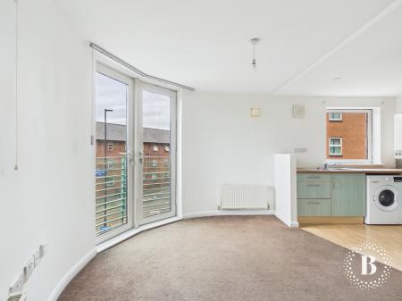 2 bedroom Flat for sale in Columbia Place, 77 Fornham Street, City Centre, Sheffield, S2