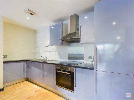 2 bedroom Duplex to let in 211 Ecclesall Road, Ecclesall Road, Sheffield, S11