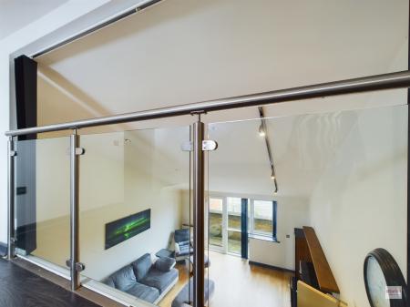 2 bedroom Duplex to let in 211 Ecclesall Road, Ecclesall Road, Sheffield, S11