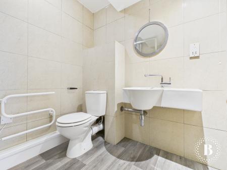 1 bedroom Apartment to let in Charles Street, Sheffield, S1