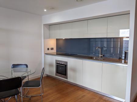 1 bedroom Apartment to let in St Pauls Square, City Centre, Sheffield, S1