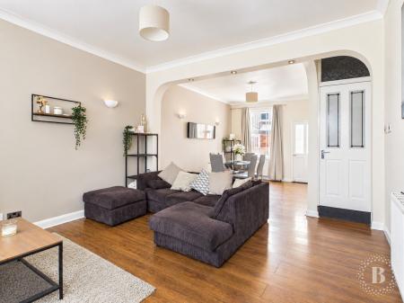 4 bedroom Terraced House for sale in Colver Road, Sharrow, Sheffield, S2