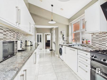 4 bedroom Terraced House for sale in Colver Road, Sharrow, Sheffield, S2
