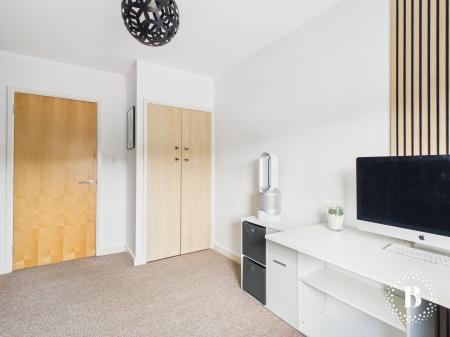 2 bedroom Flat for sale in Penistone House, 5 Adelaide Lane, Kelham Island, Sheffield, S3