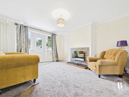2 bedroom Semi-detached house to let in Burns Road, Dinnington, Sheffield, S25