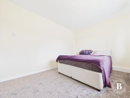 2 bedroom Semi-detached house to let in Burns Road, Dinnington, Sheffield, S25