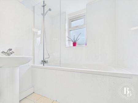 2 bedroom Semi-detached house to let in Burns Road, Dinnington, Sheffield, S25