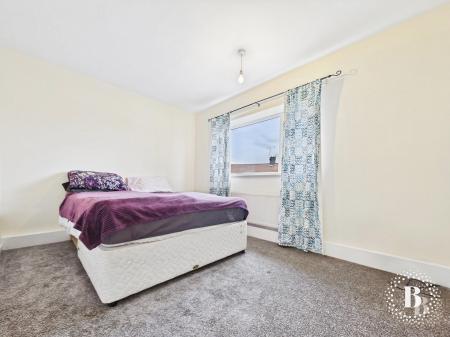 2 bedroom Semi-detached house to let in Burns Road, Dinnington, Sheffield, S25
