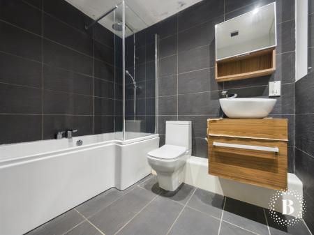 2 bedroom Apartment for sale in 1 Nursery Street, City Centre, Sheffield, S3