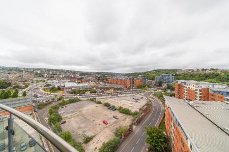 2 bedroom Apartment to let in 7 Millsands, City Centre, Sheffield, S3