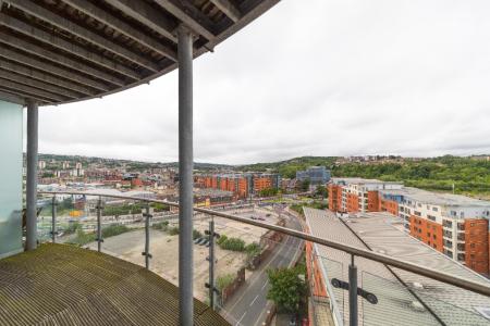 2 bedroom Apartment to let in 7 Millsands, City Centre, Sheffield, S3