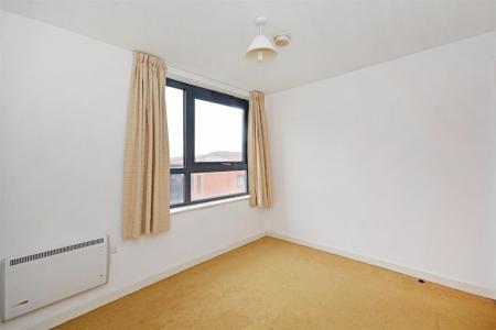 1 bedroom Flat to let in Solly Street, City Centre, Sheffield, S1