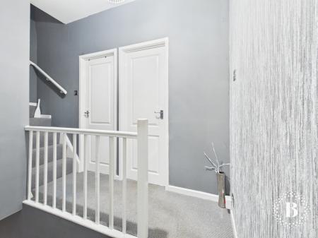 3 bedroom Terraced House for sale in Clough Road, City Centre, Sheffield, S1