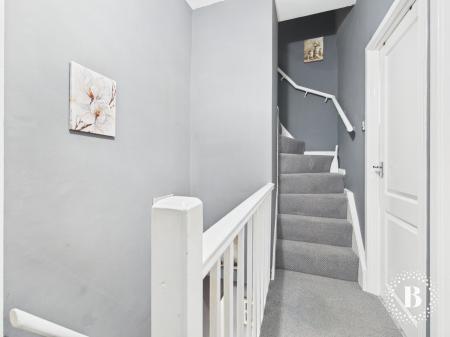 3 bedroom Terraced House for sale in Clough Road, City Centre, Sheffield, S1