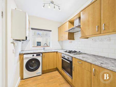 3 bedroom Terraced House to let in Glover Road, Lowfield, Sheffield, S8