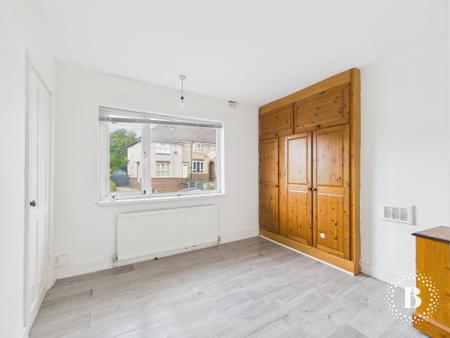 2 bedroom End of terrace house for sale in Paddock Crescent, Arbourthorne, Sheffield, S2