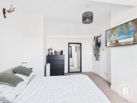 3 bedroom Terraced House for sale in Chippinghouse Road, Sharrow, Sheffield, S8
