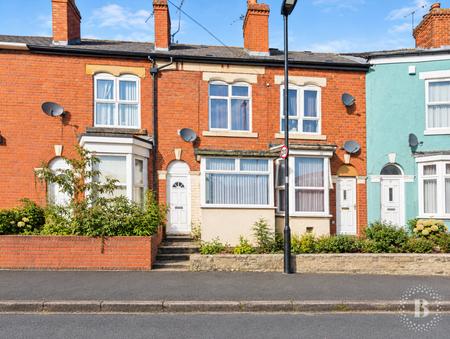 3 bedroom Terraced House for sale in Chippinghouse Road, Sharrow, Sheffield, S8