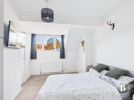 3 bedroom Terraced House for sale in Chippinghouse Road, Sharrow, Sheffield, S8