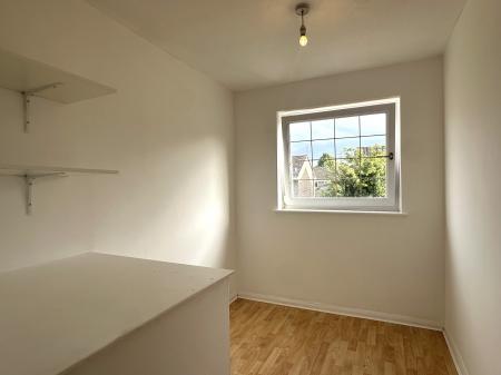 3 bedroom Terraced House for sale in Ridge Nether Moor, Swindon, SN3