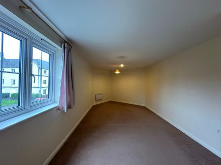 2 bedroom Apartment for sale in Torun Way, Haydon End, Swindon, SN25