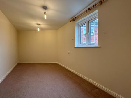 2 bedroom Apartment for sale in Torun Way, Haydon End, Swindon, SN25