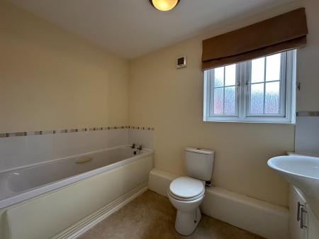 2 bedroom Apartment for sale in Torun Way, Haydon End, Swindon, SN25