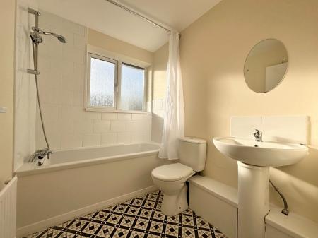 2 bedroom Semi-detached house for sale in Woodbury Close, Nine Elms, Swindon, SN5