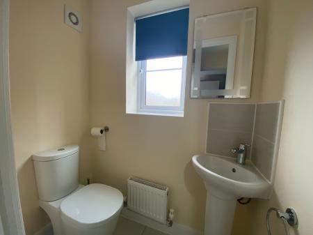 2 bedroom Semi-detached house to let in Culverhouse Road, Swindon, SN1