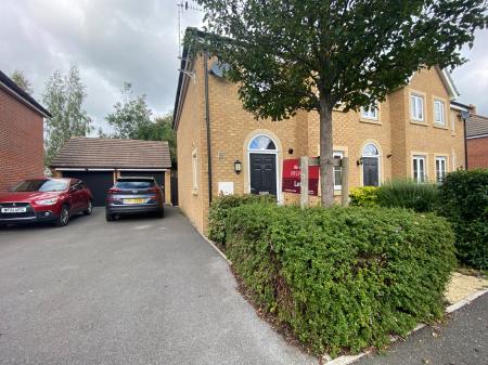 2 bedroom Semi-detached house to let in Culverhouse Road, Swindon, SN1