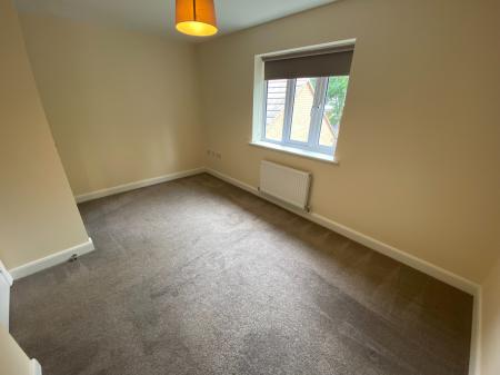 2 bedroom Semi-detached house to let in Culverhouse Road, Swindon, SN1