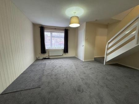 3 bedroom Semi-detached house to let in Icomb Close, Toothill, Swindon, SN5